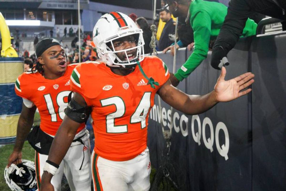 Miami (FL) safety Kamren Kinchens